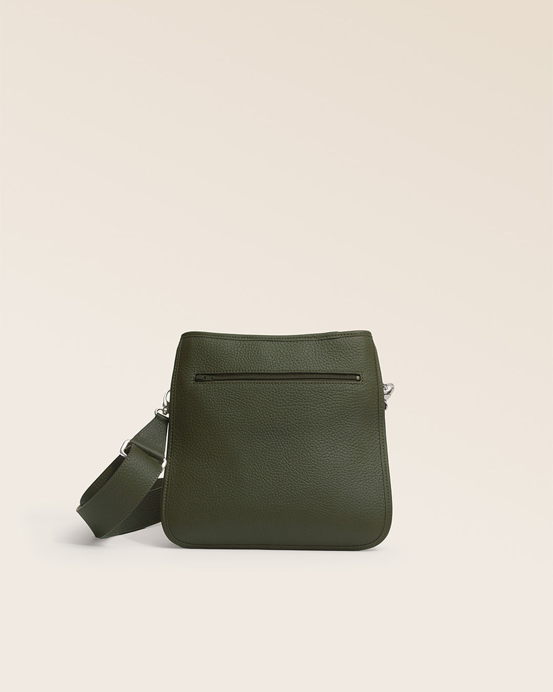 Our Tilbury Renouard bag in khaki vicuña-style leather, seen from the back in the studio.