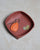 Notre porte-clé Anneau Renouard en cuir vigogne orange, vue en ambiance dans notre vide-poche kiwi en cuir vigogne terracotta