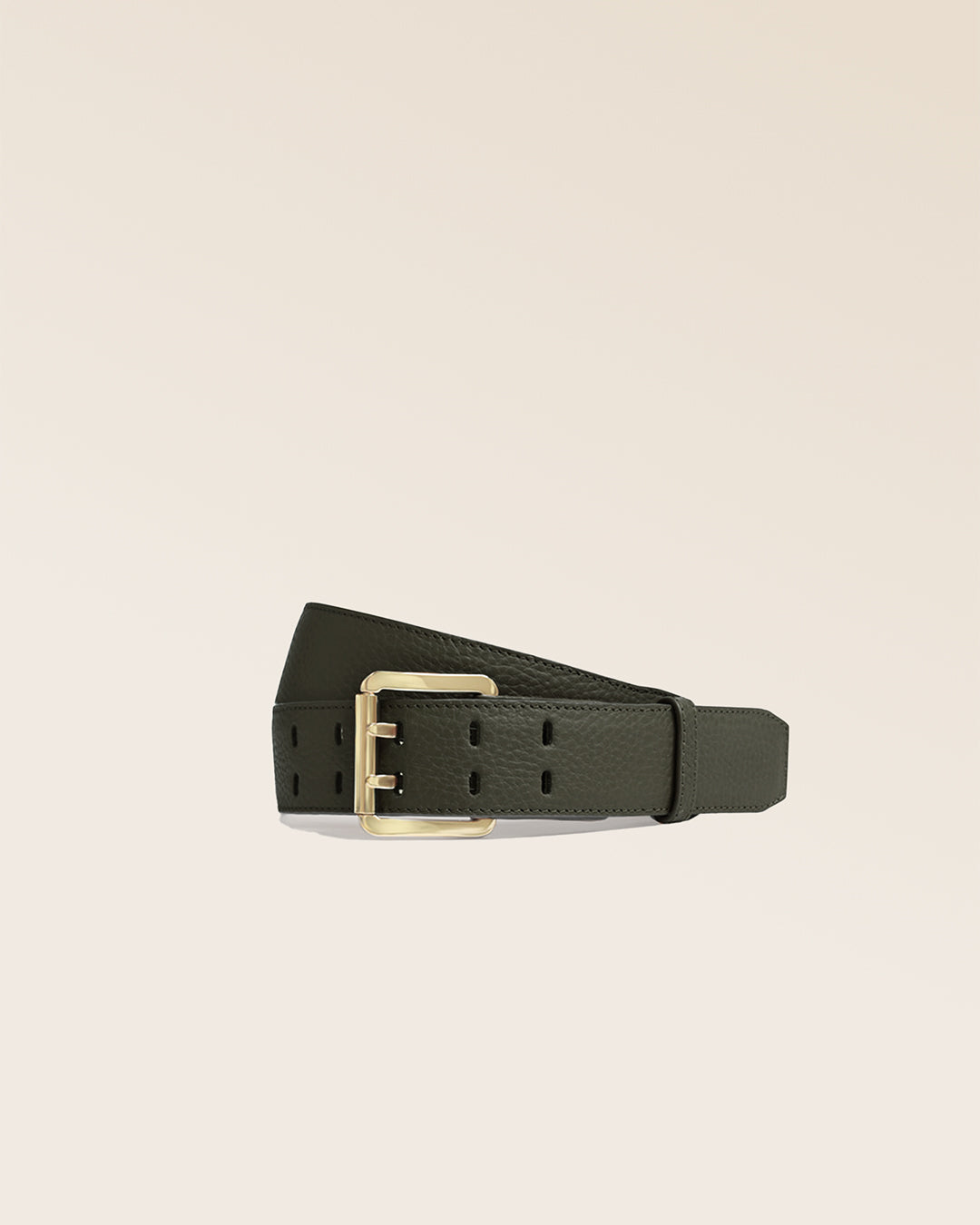 Notre ceinture London Renouard, en cuir façon vigogne kaki, vue de face en studio.