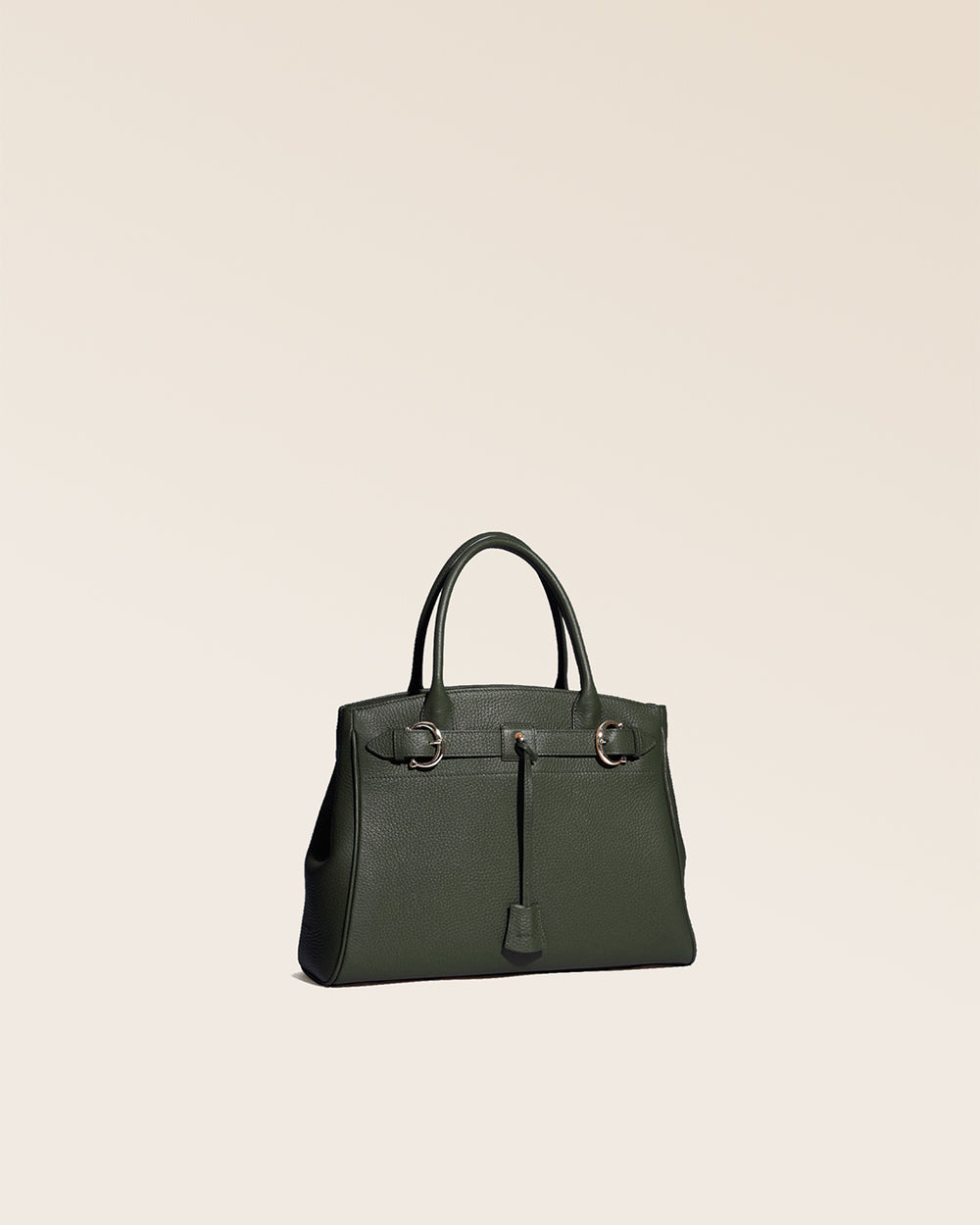 Our Prestige Renouard bag, in its Mini version, in khaki vicuña-style leather, seen from the quarter in the studio.