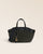 Notre sac Sarah Renouard en toile Windsor, et son motif pied de poule kaki et noir, vu de face en studio.