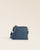 Notre sac Zoom Renouard en cuir vintage jean et bandoulière cuir, vu de face en studio.
